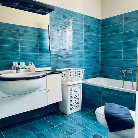 Ваканционна къща Maria'S Villa *